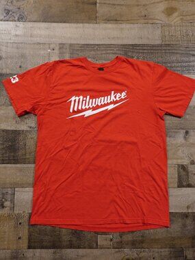 Milwaukee Graphic T-Shirt Men’s Large Red 2023 Power Tool Logo Tee